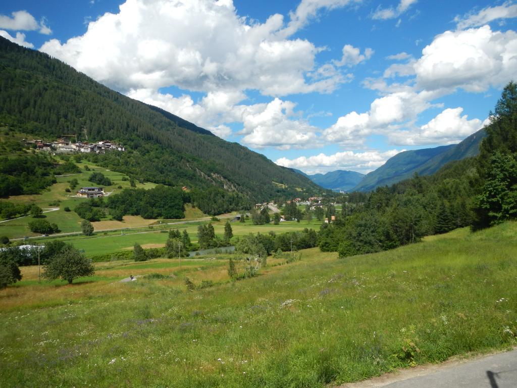Villetta Val Di Sole Commezzadura Kültér fotó